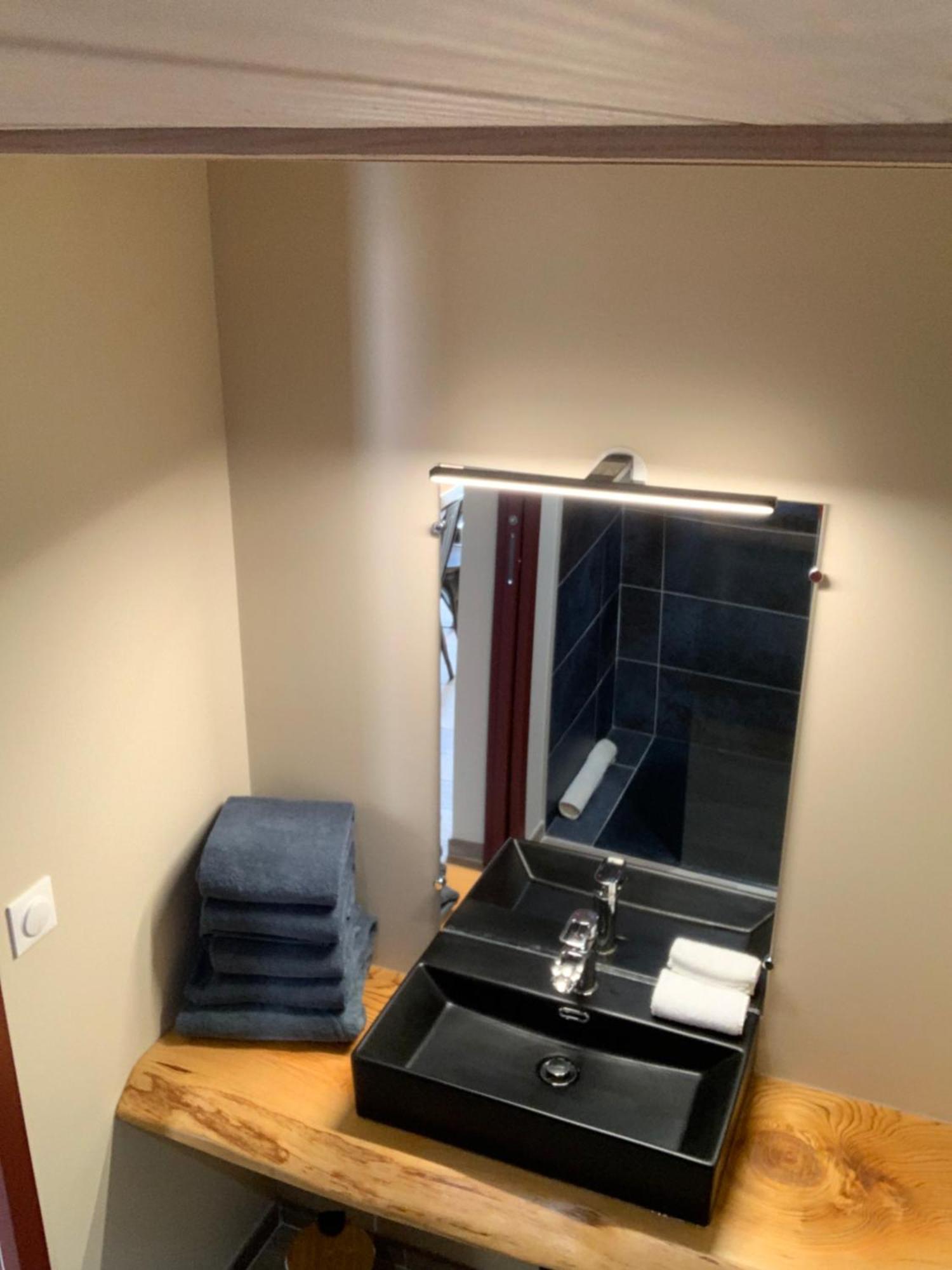 Les Gites Du Canal Gujan-Mestras Habitación foto